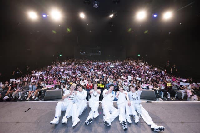 “82MAJOR” ทำถึง! เสิร์ฟฉ่ำ! สวมบทสายลับพิชิตใจแฟนคลับ  เปิดโชว์สุดมันส์ประเดิมเอเชียแฟนมีตฯ ในไทยที่แรก!!